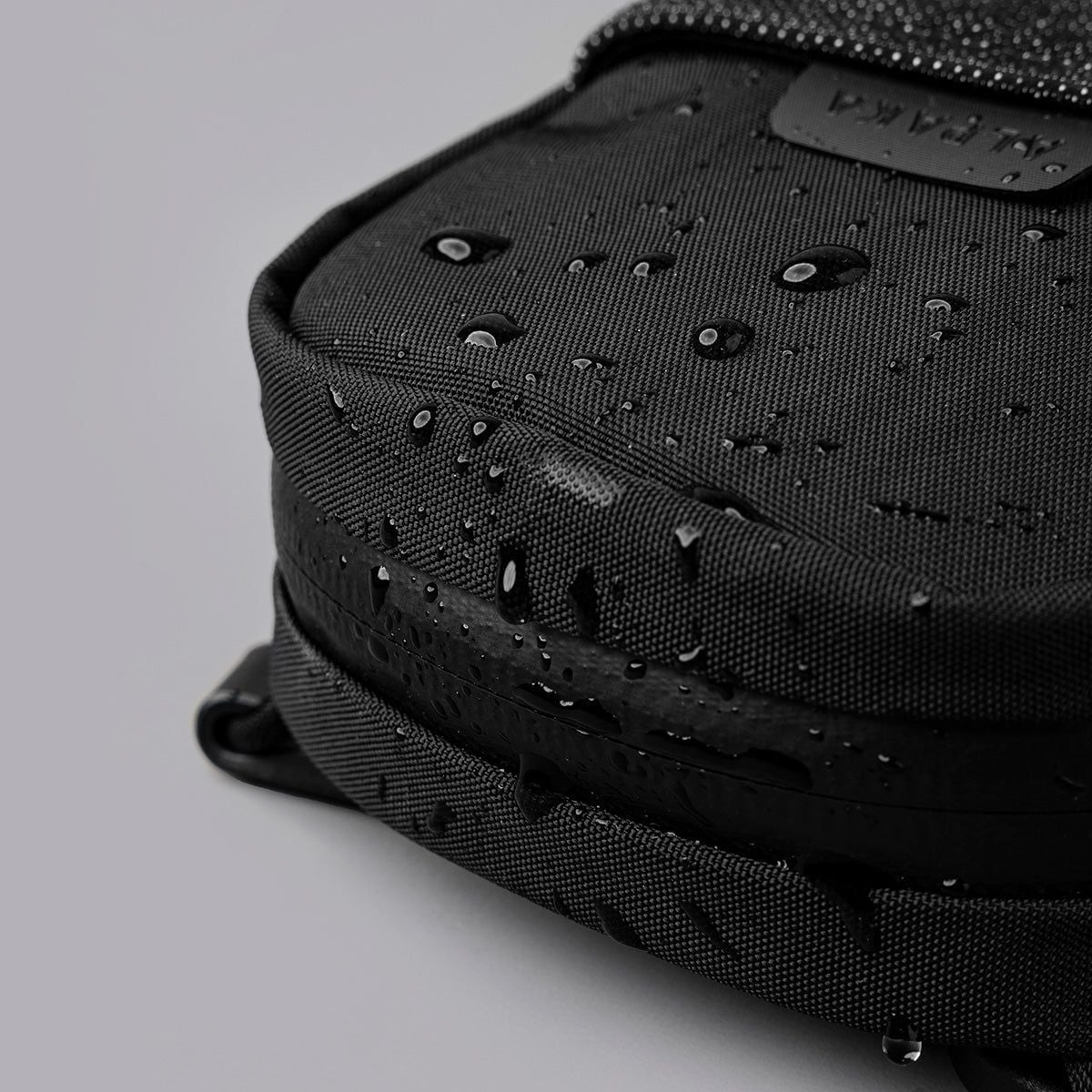  ALPAKA Modular Shoulder Pocket Max 