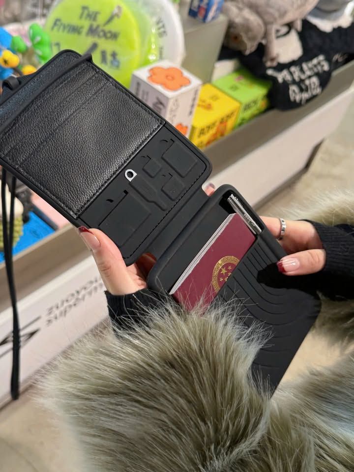  Lanyard Passport - Genuine Leather 