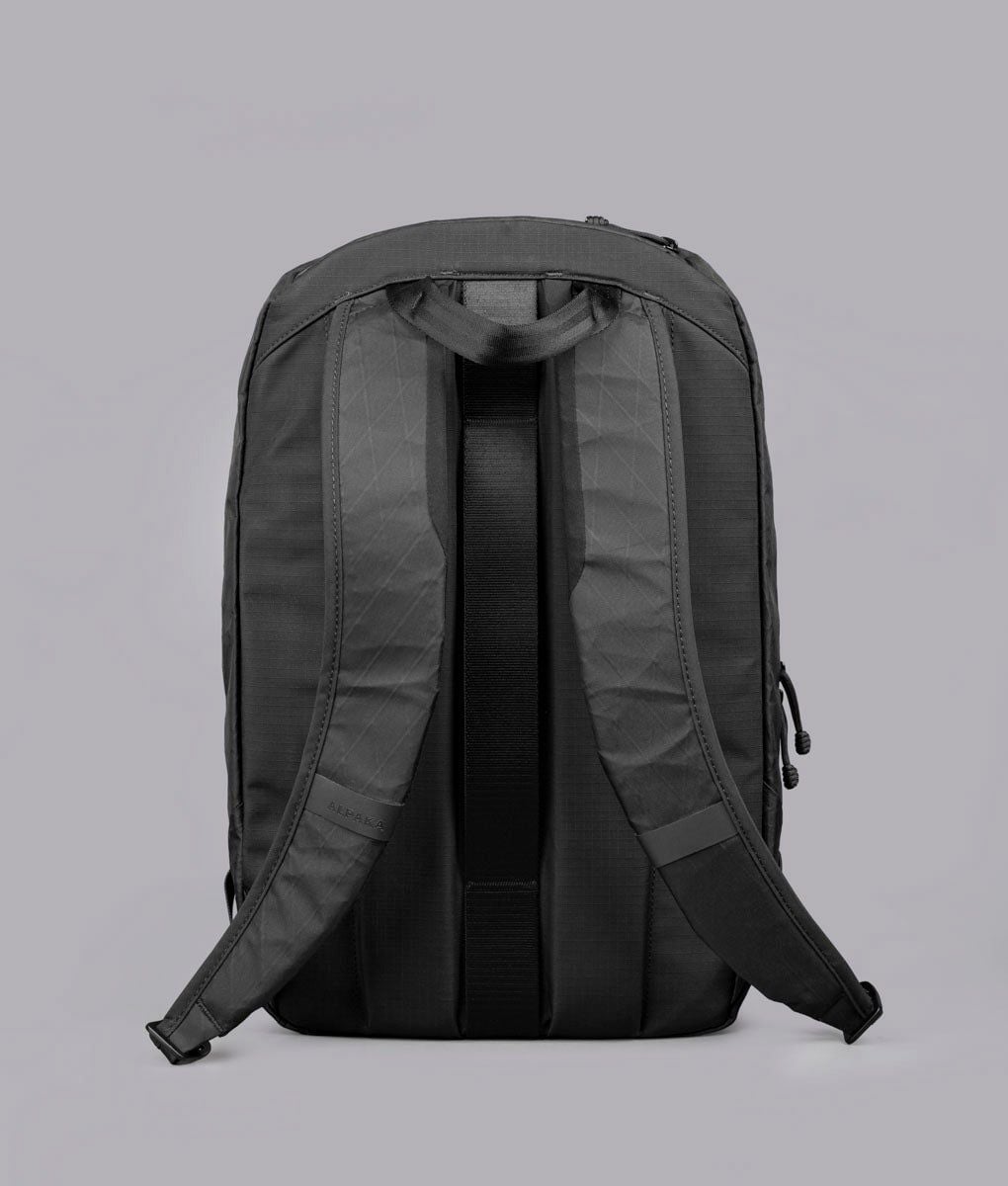  Alpaka Essential Backpack 16L 