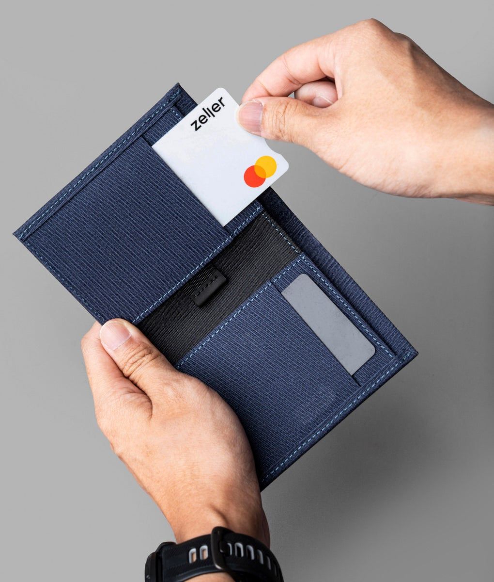  Alpaka Ark Bifold Cash Wallet 