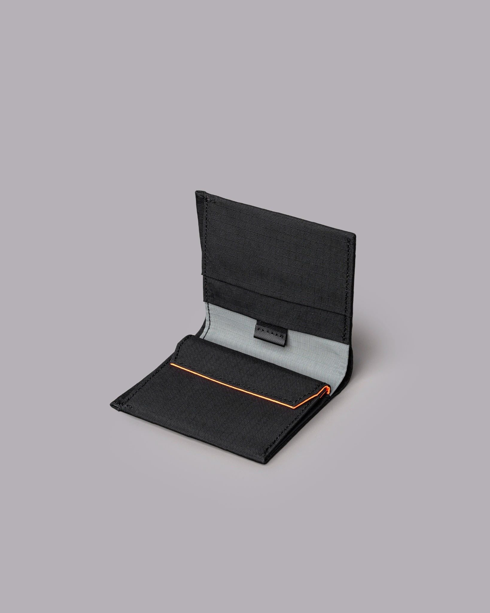  Alpaka ARK Bifold Coin Wallet 