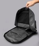  Momentum Backpack 