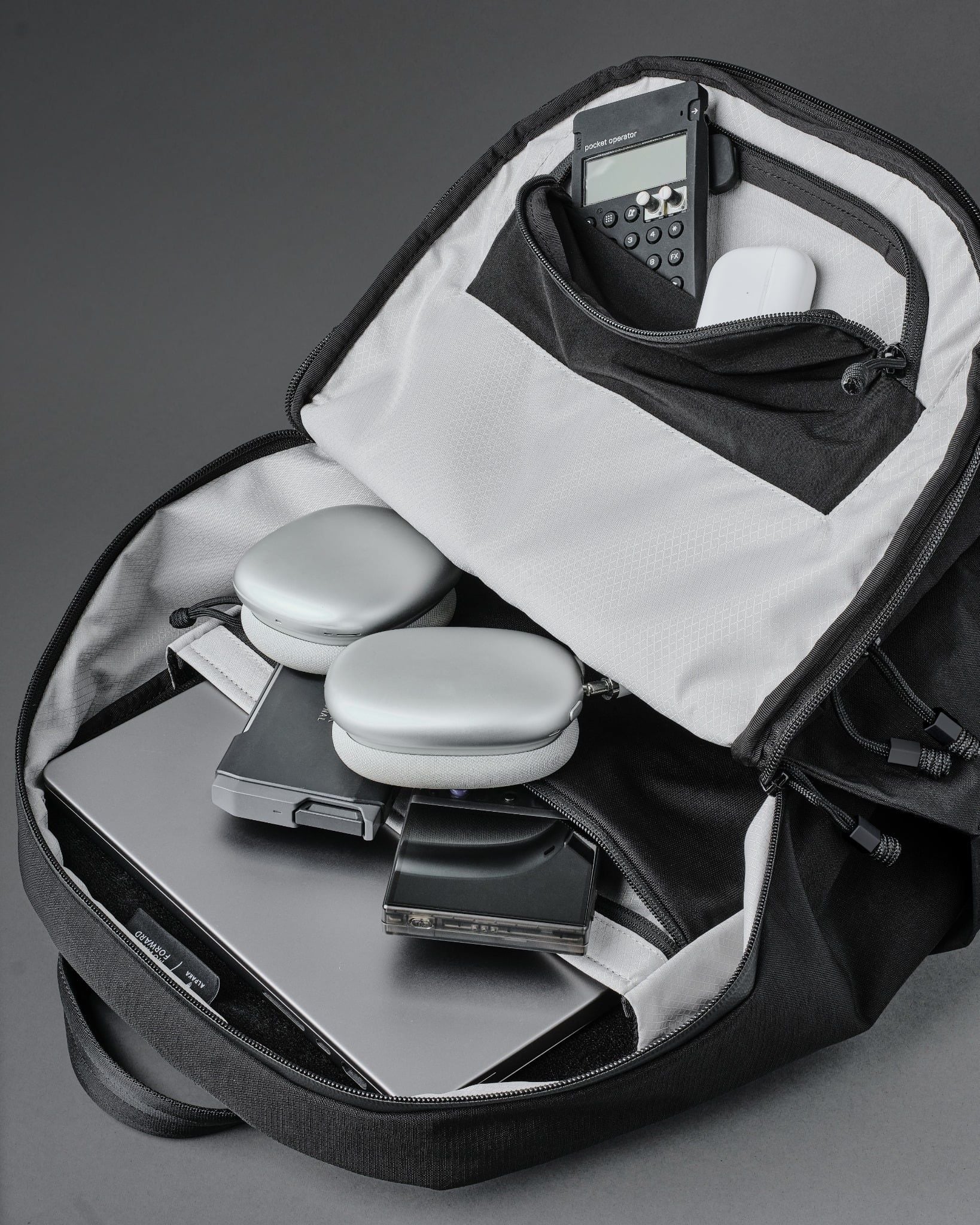  Alpaka Bravo Backpack 23L 