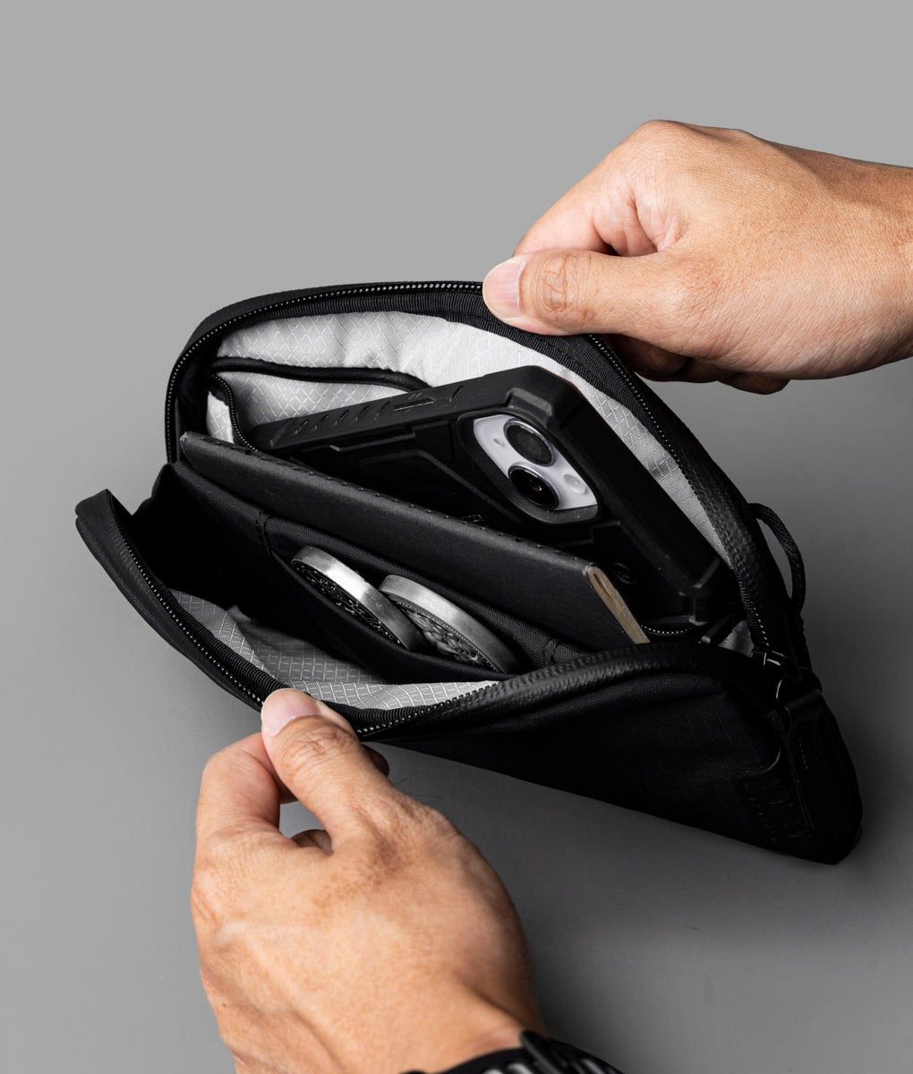  ALPAKA Flight Pouch 