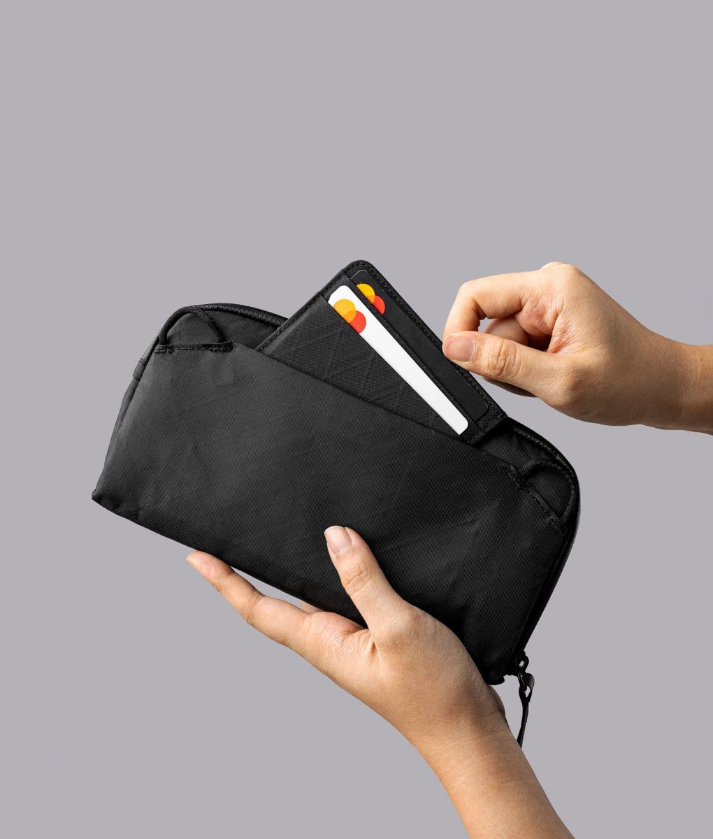  ALPAKA Flight Pouch 
