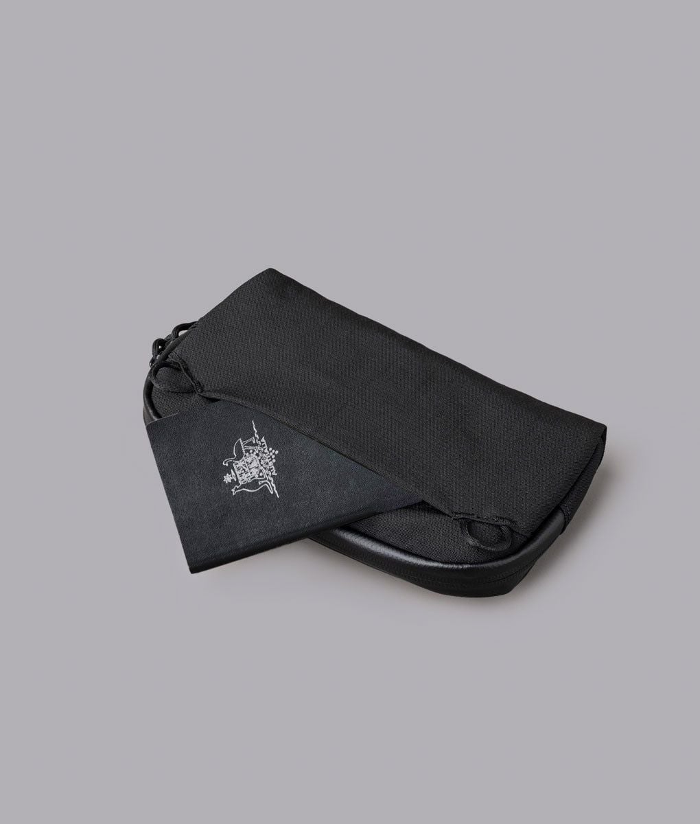  ALPAKA Flight Pouch Pro 