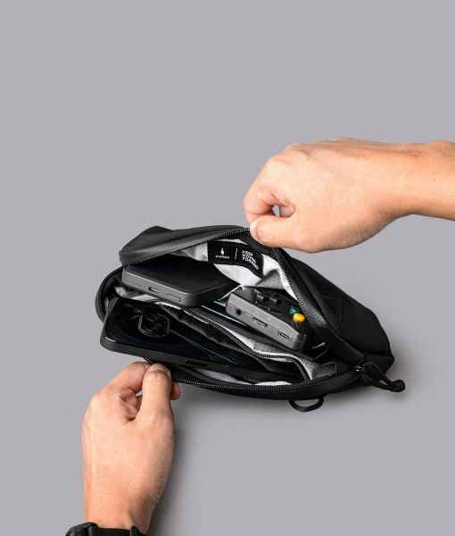 ALPAKA Flight Pouch Pro 