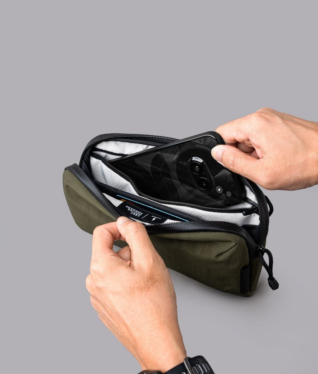 ALPAKA Flight Pouch Pro 