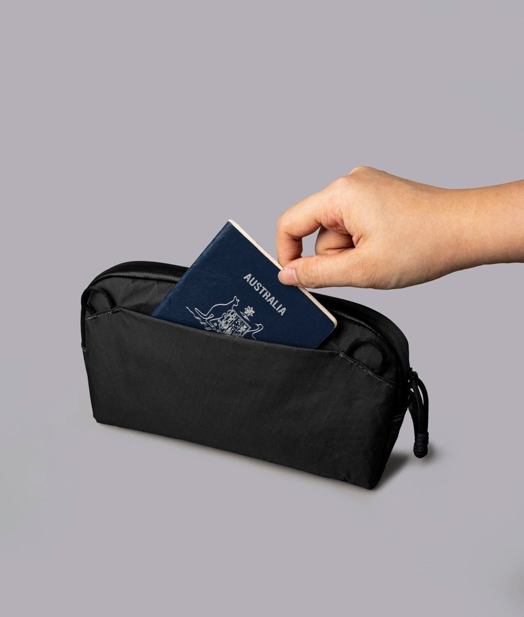  ALPAKA Flight Pouch Pro 