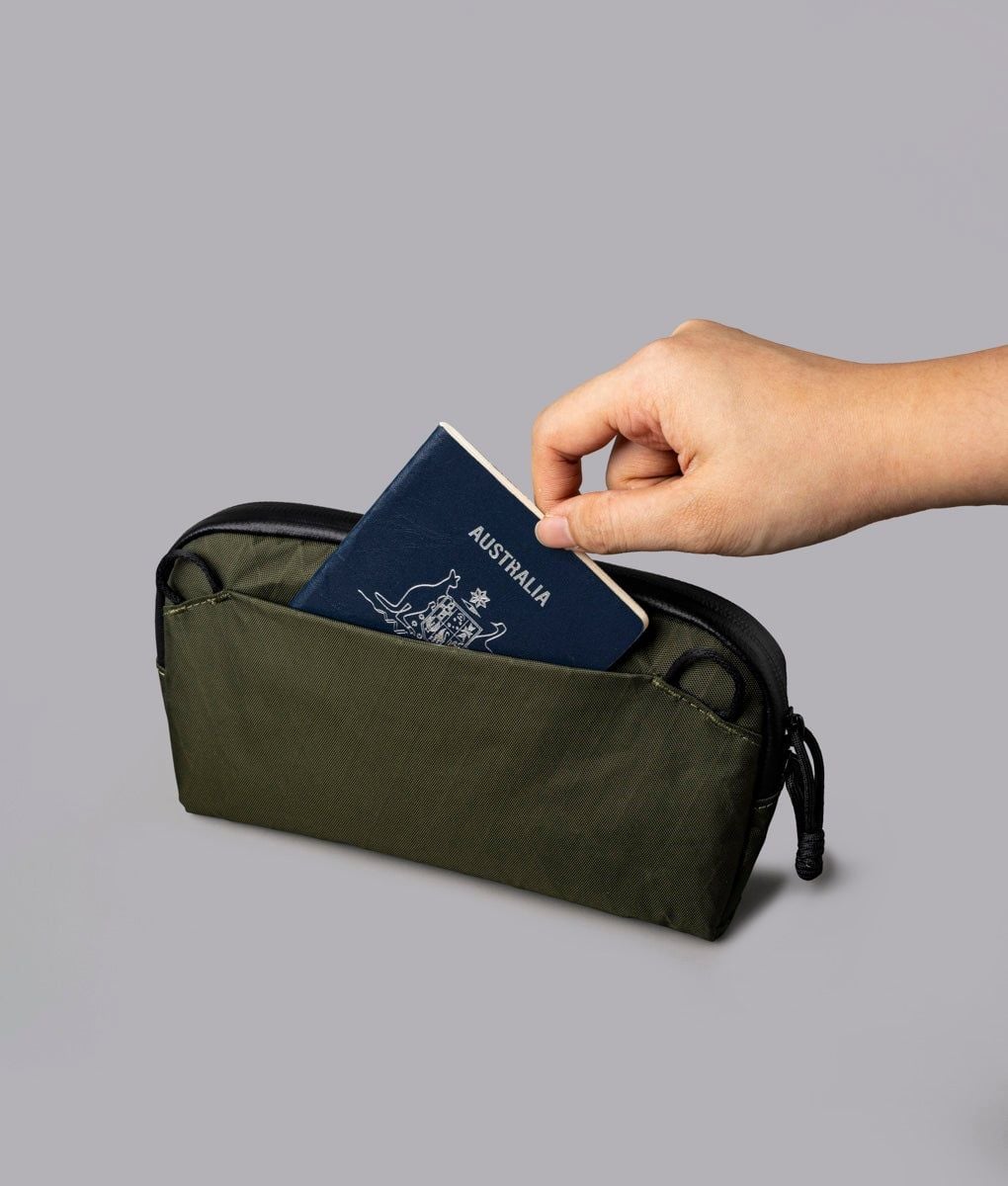  ALPAKA Flight Pouch Pro 