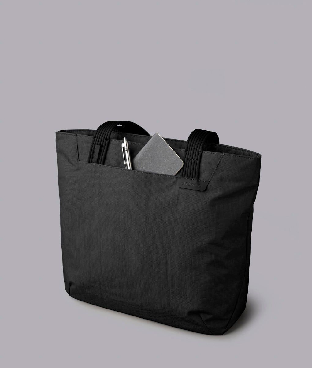  ALPAKA Flight Tote 