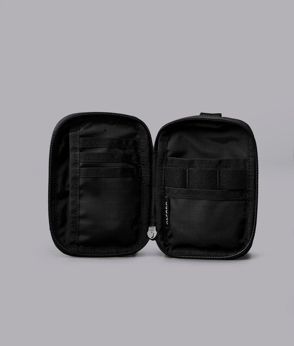  ALPAKA HUB Pouch V2 