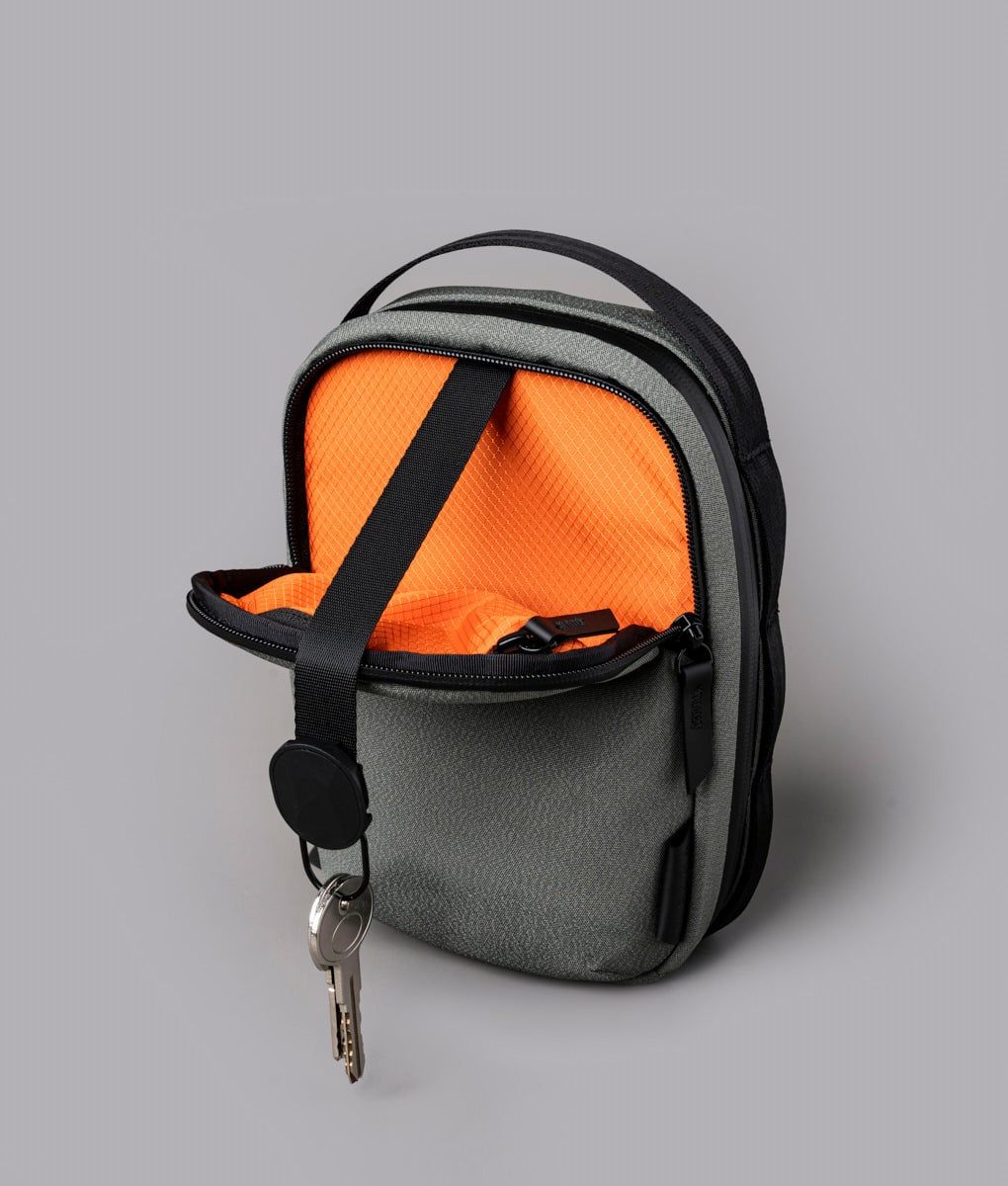  ALPAKA Metro Sling V2 