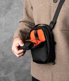  ALPAKA Metro Sling V2 