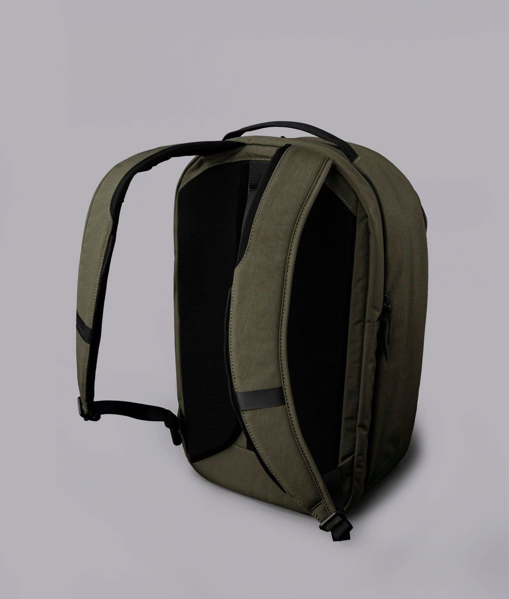  ALPAKA Metro Backpack Pro 