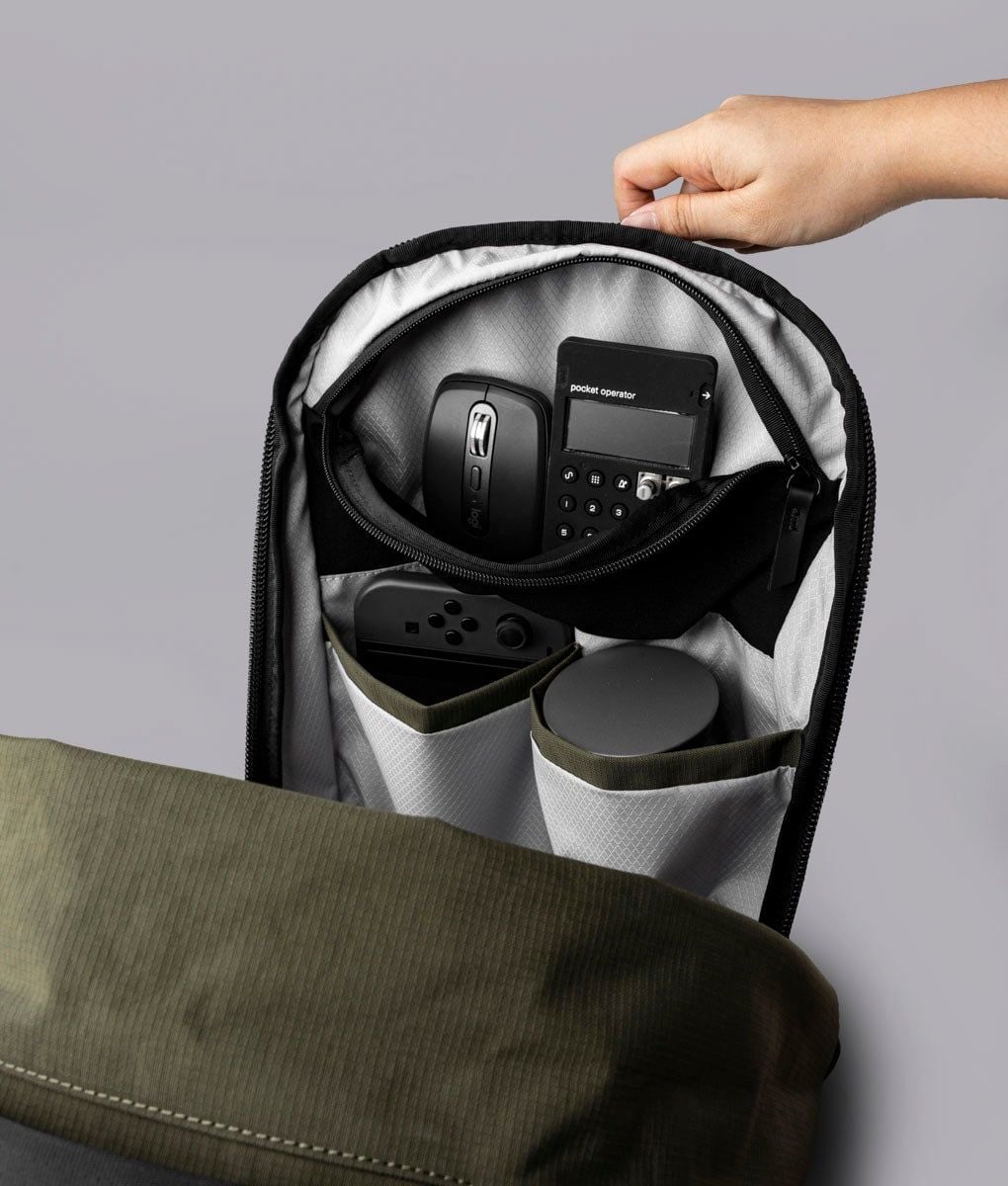  ALPAKA Metro Backpack Pro 