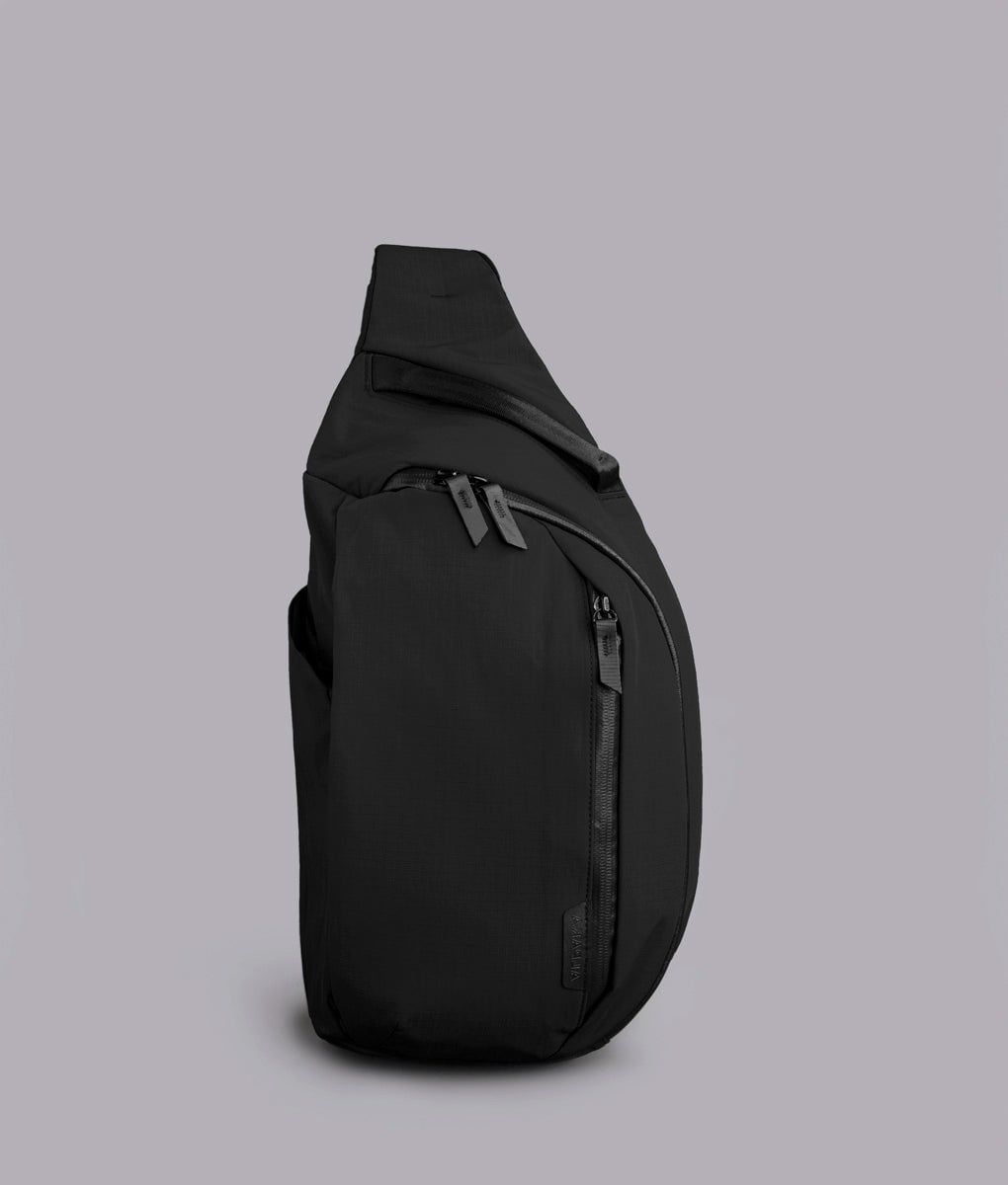  ALPAKA Metro Crossbody – Left Shoulder 