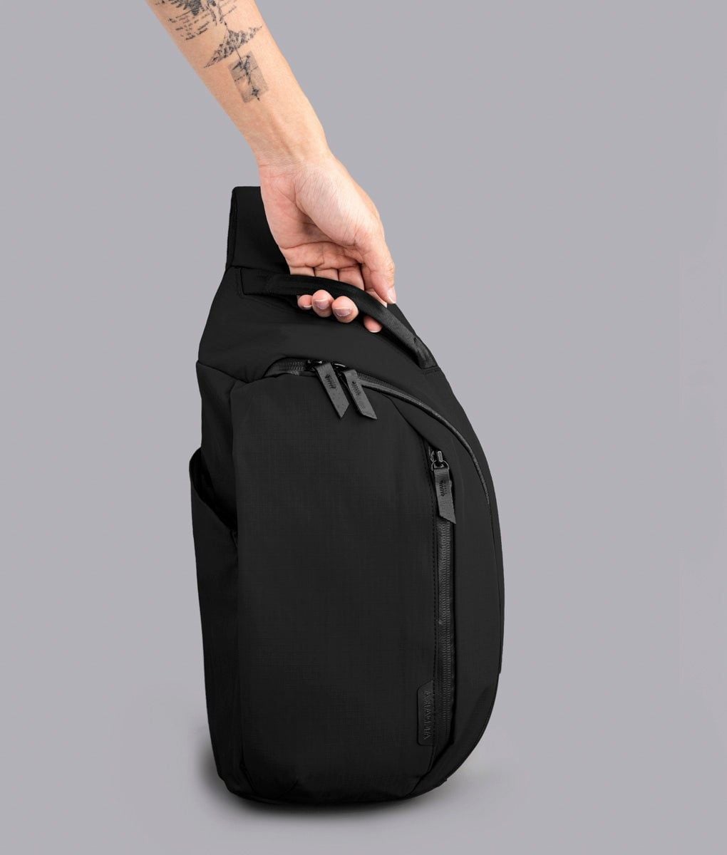  ALPAKA Metro Crossbody – Left Shoulder 