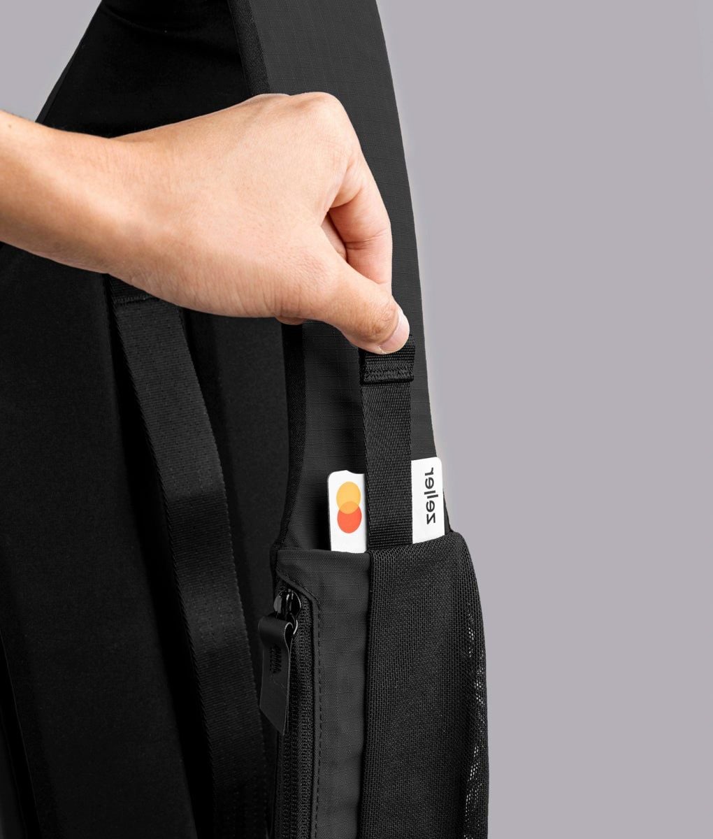 ALPAKA Metro Crossbody – Left Shoulder 