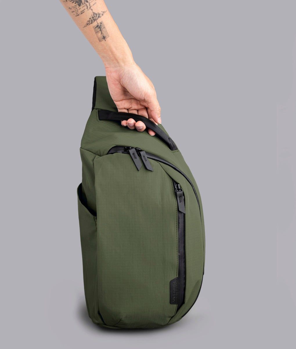  ALPAKA Metro Crossbody – Left Shoulder 