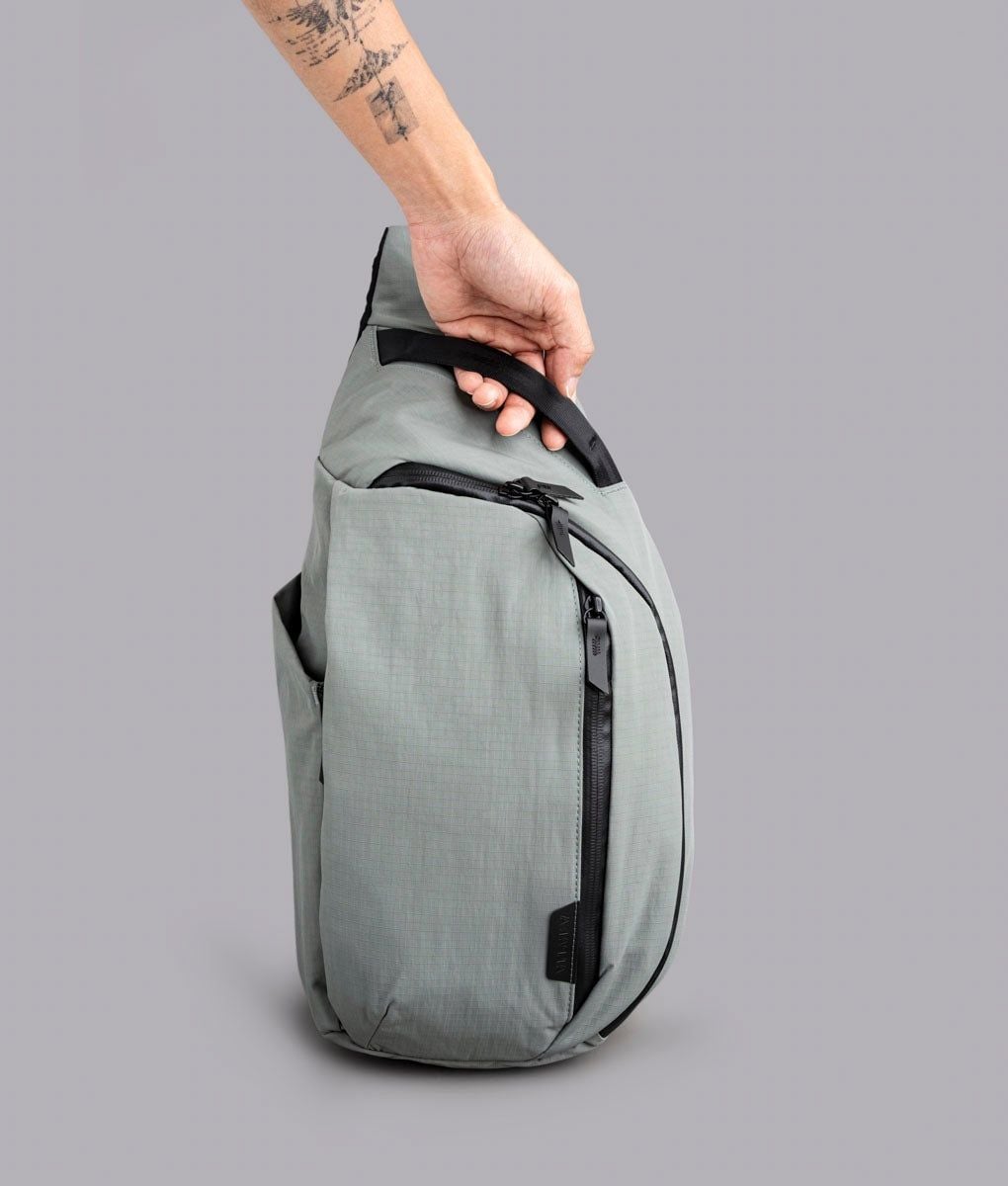  ALPAKA Metro Crossbody – Left Shoulder 