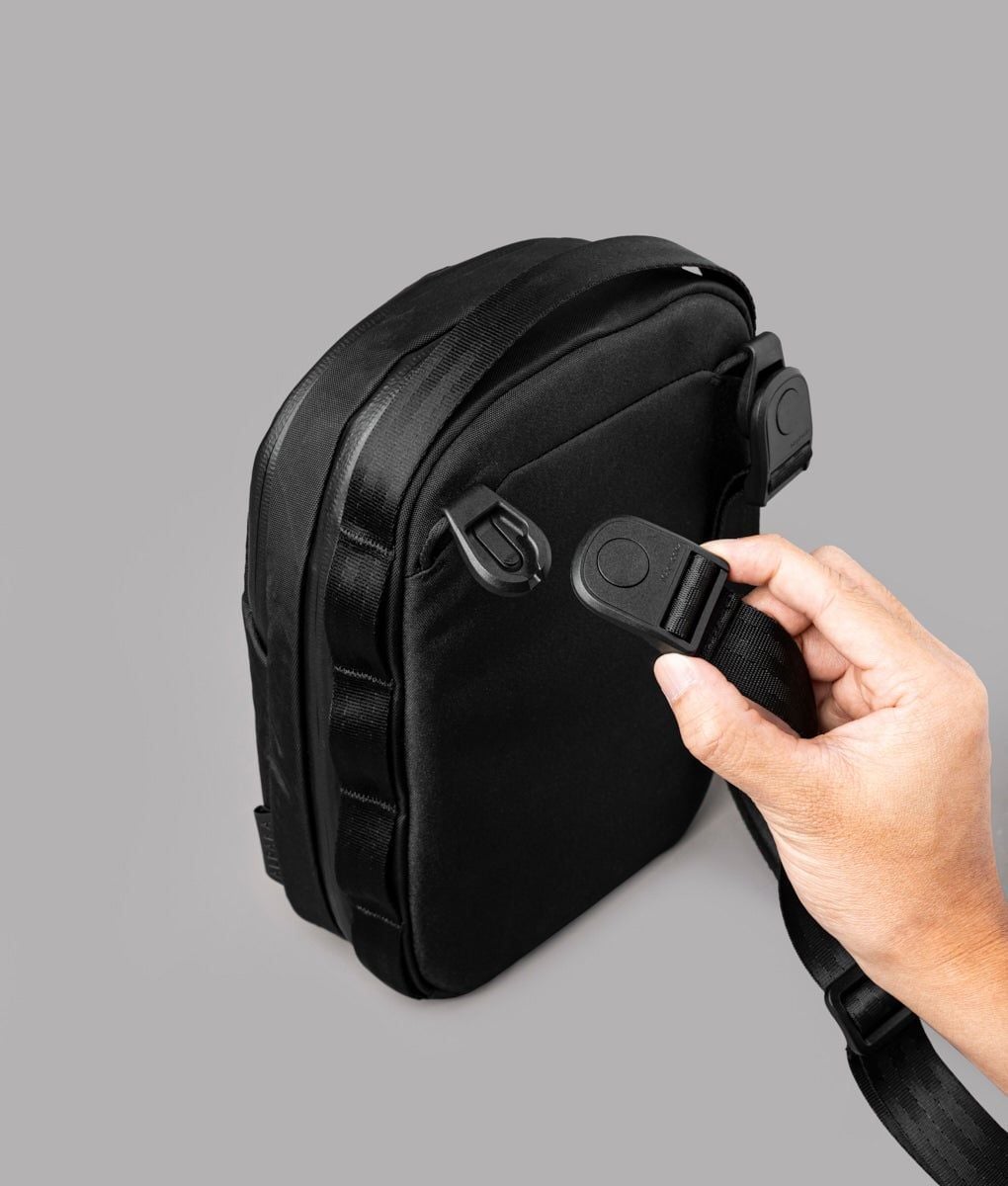  ALPAKA Metro Sling Max 