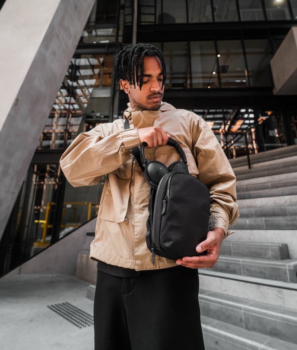  ALPAKA Metro Sling Max 