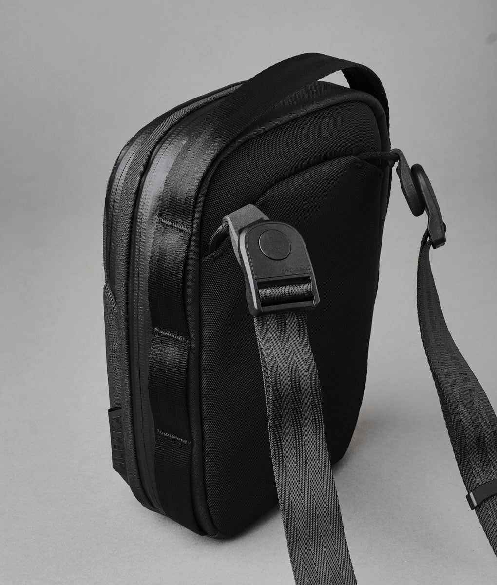  ALPAKA Metro Sling V2 