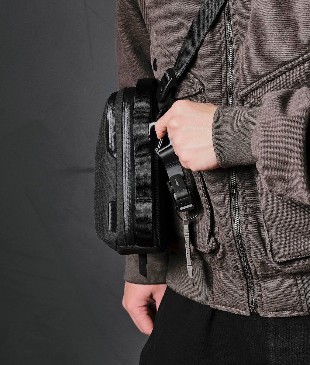  ALPAKA Metro Sling V2 