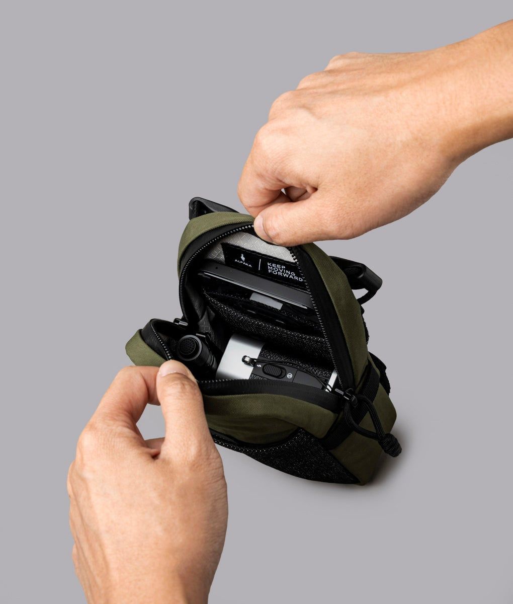  ALPAKA Modular Shoulder Pocket Max 