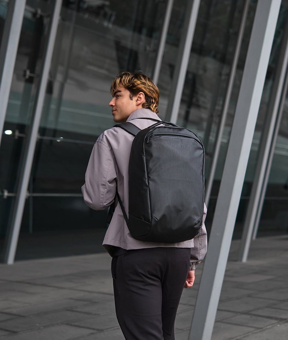  Momentum Backpack 