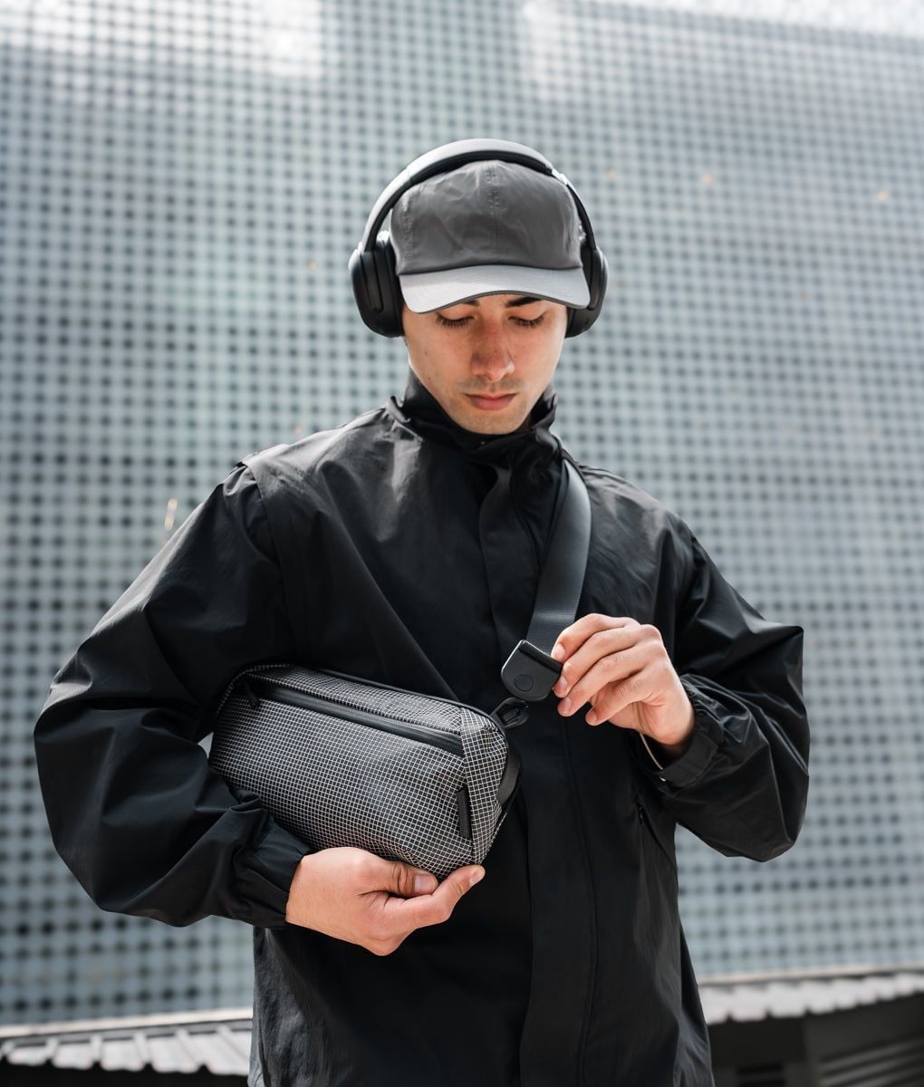  Momentum Sling 