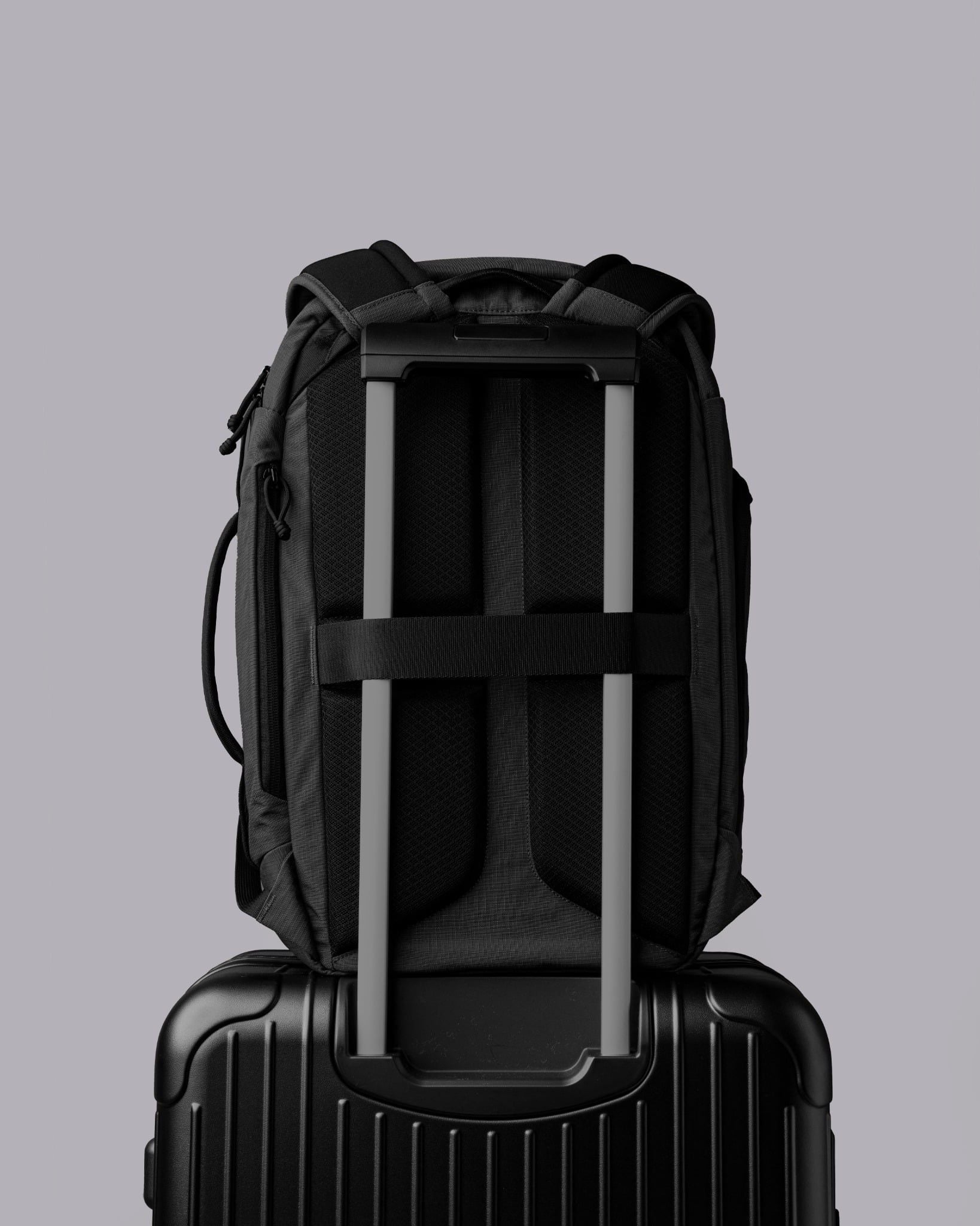  Alpaka Traverse Backpack (30L) 