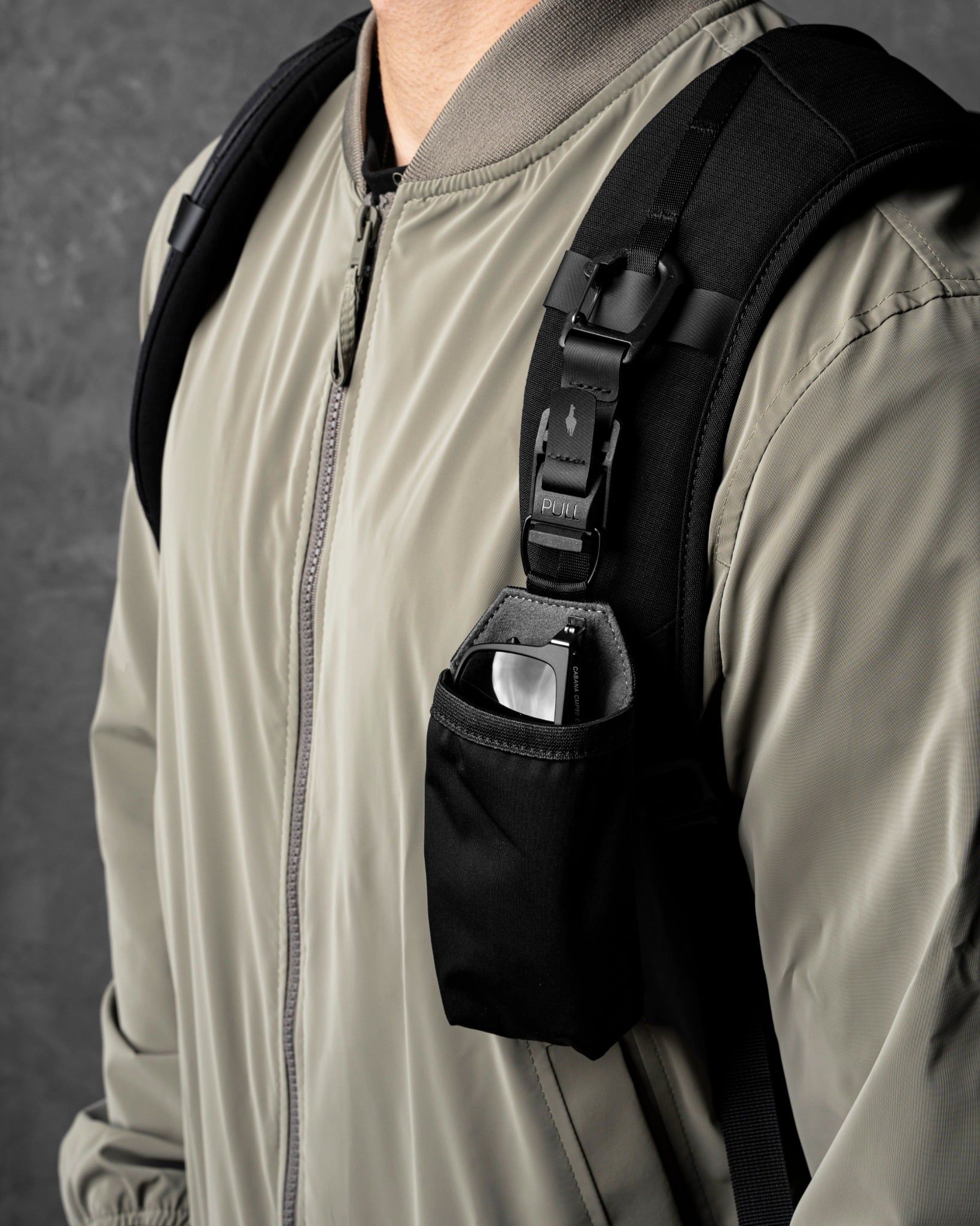  Alpaka Traverse Backpack (30L) 