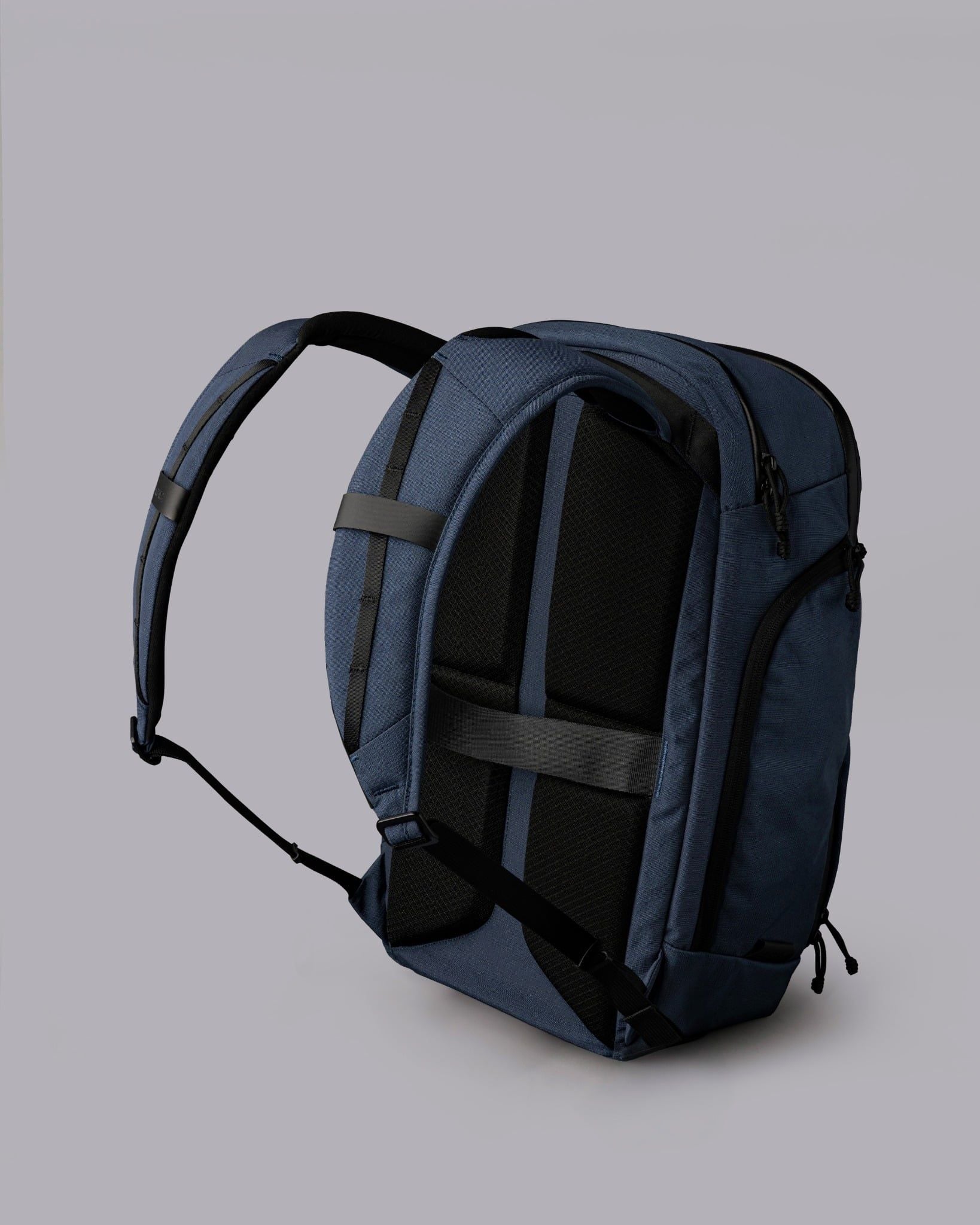  Alpaka Traverse Backpack (30L) 