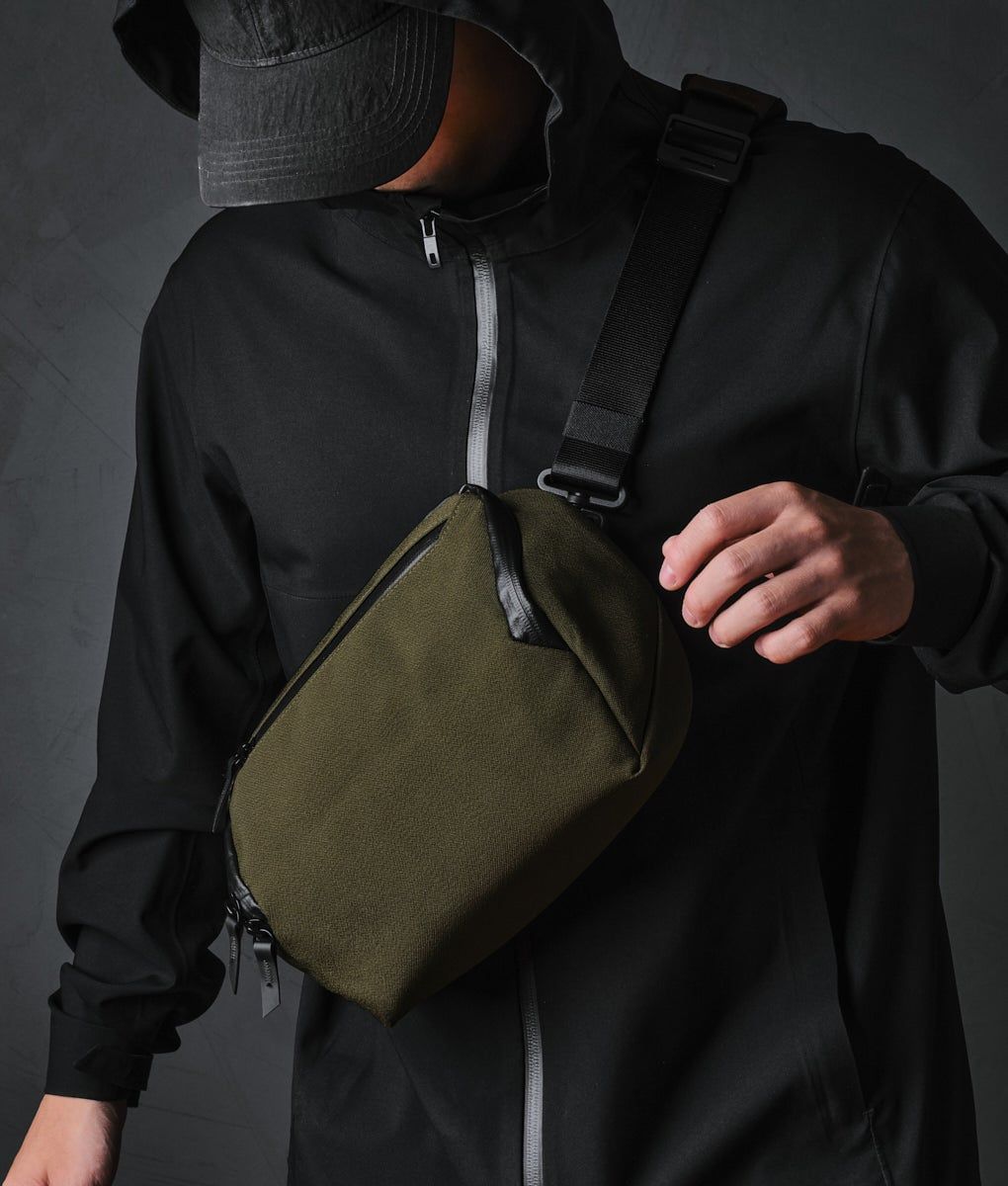  ALPAKA Vertex Pouch 
