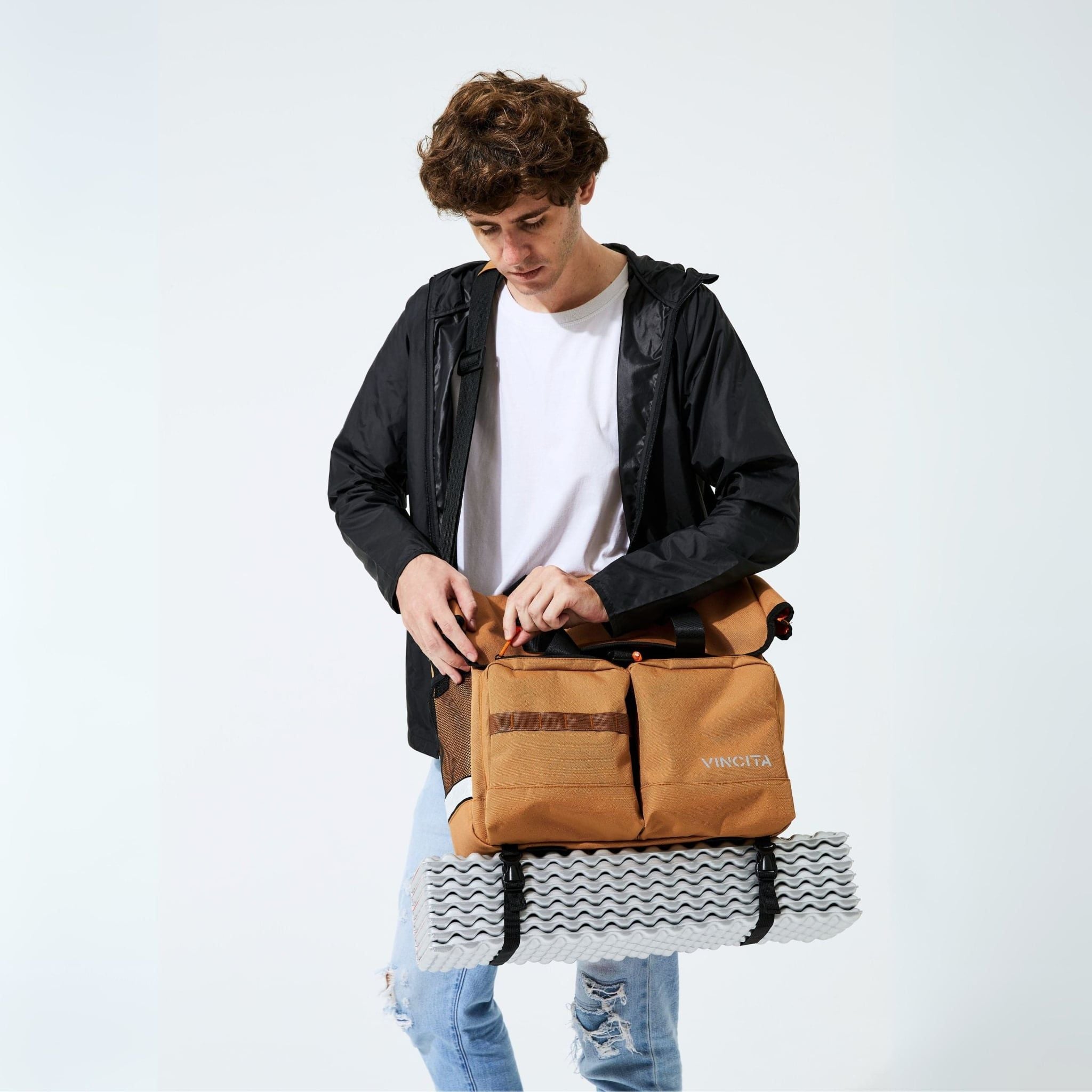 Voyage Atlas Bag 