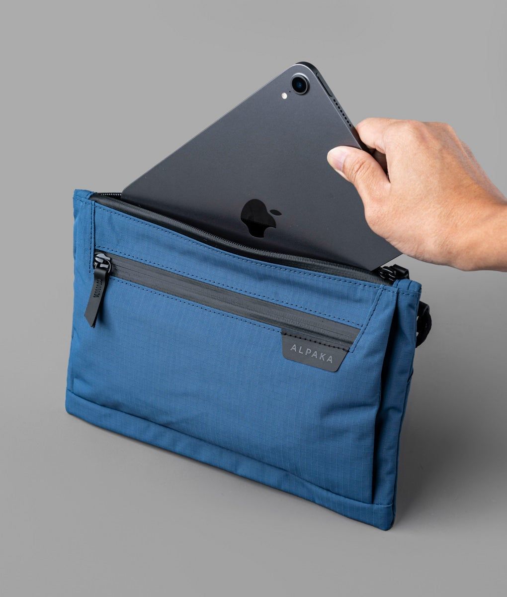  ALPAKA Zip Pouch Max V2 