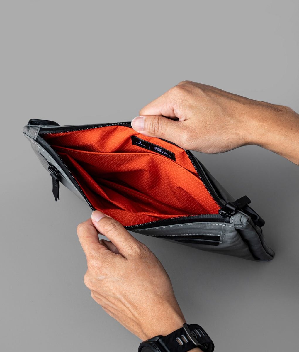  ALPAKA Zip Pouch Max V2 