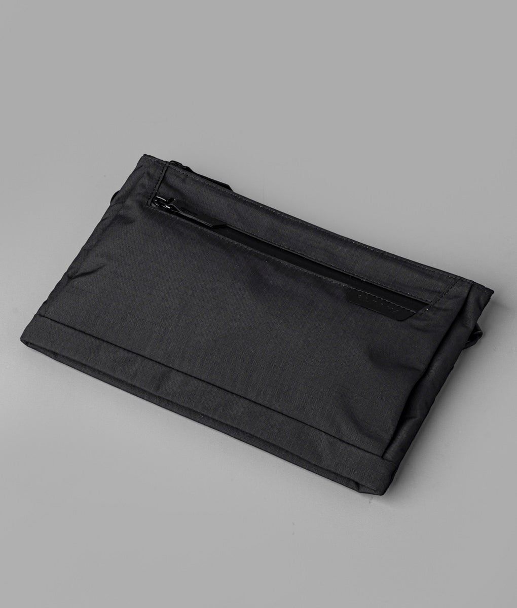  ALPAKA Zip Pouch Max V2 