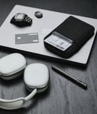  ALPAKA Zip Travel Wallet 