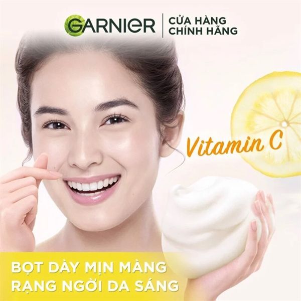 Sữa Rửa Mặt Garnier Light Complete Vitamin C Whip Foam