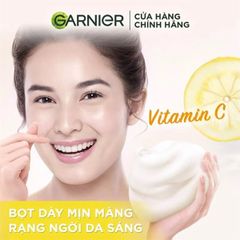 Sữa Rửa Mặt Garnier Light Complete Vitamin C Whip Foam