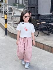 Set Áo Cotton Trắng Croptop Dễ Thương Phối Quần Kaki Dài Hồng Túi Hộp