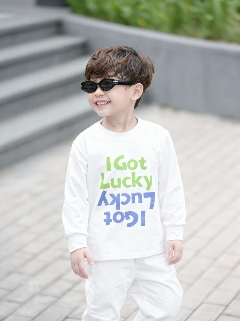 Áo Cotton Dài Tay I Got Lucky