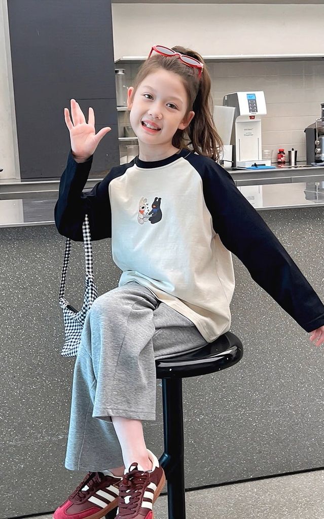 Set Áo Cotton Dài Tay Hình Cún Hai Mặt Phối Quần Nỉ Dài Màu Ghi