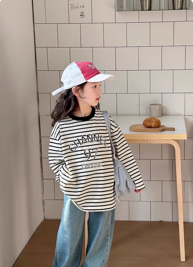 Set Áo Cotton Kẻ Channel Phối Quần Jean Giặt Mài Cao Cấp