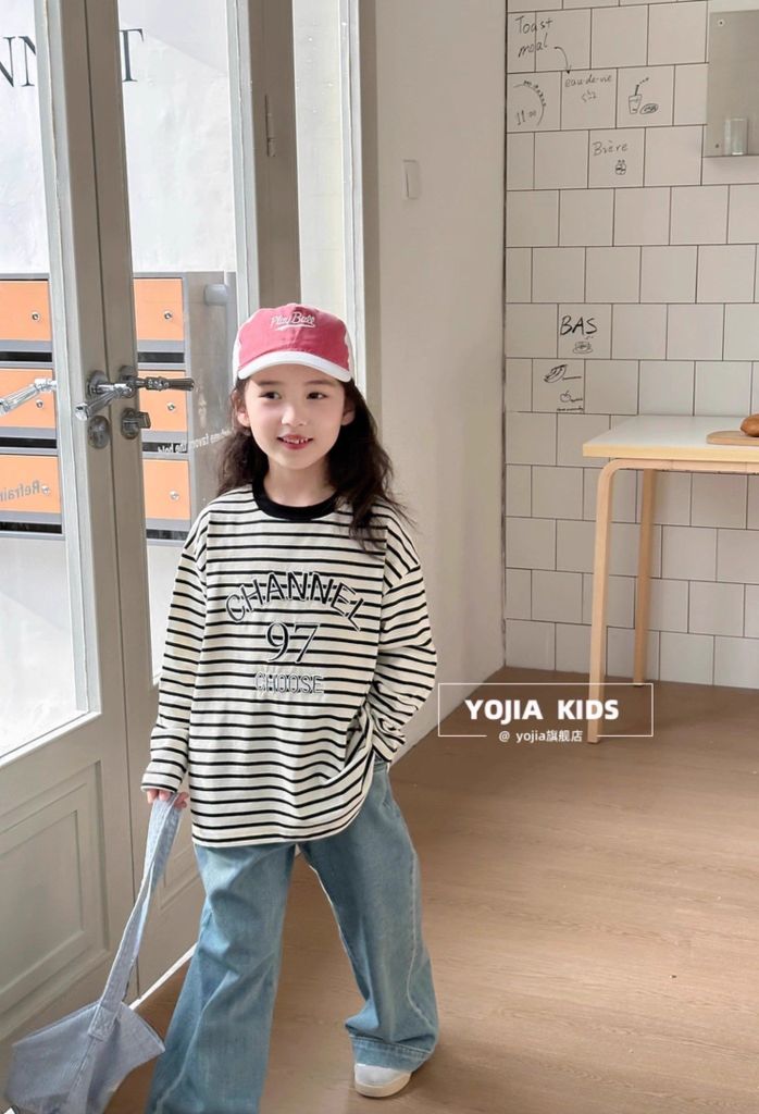 Set Áo Cotton Kẻ Channel Phối Quần Jean Giặt Mài Cao Cấp