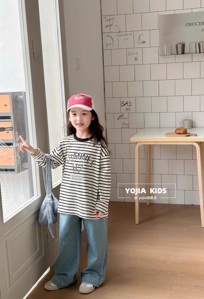 Set Áo Cotton Kẻ Channel Phối Quần Jean Giặt Mài Cao Cấp