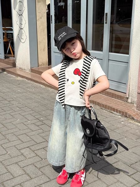 Set Áo Cotton Mèo Đáng Yêu Phối Quần Jean Dài Form Suông